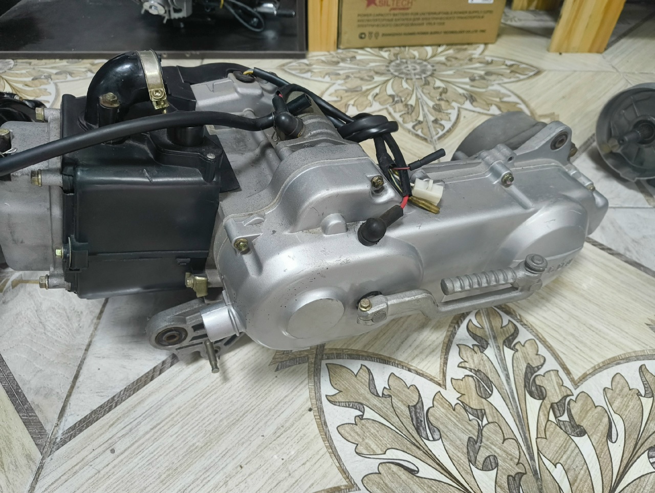 Двигатель 80сс 4т. GY6 139QMB скутер 12 база
